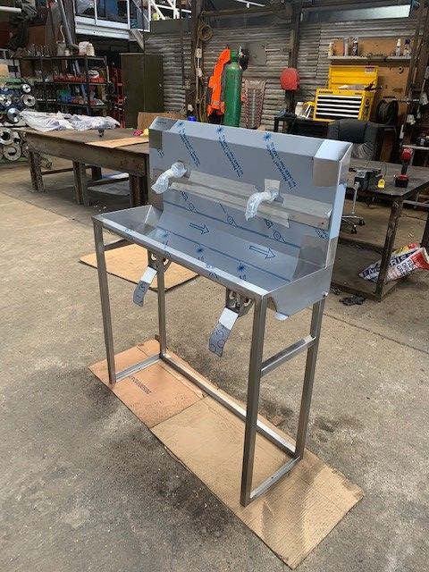 Tables & Workstations